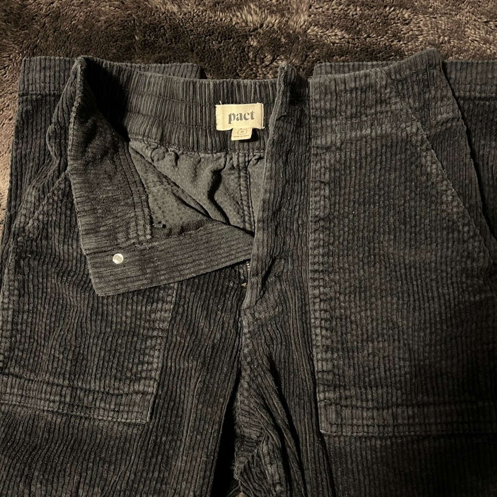Pact Cafe Corduroy pants - Women’s Medium